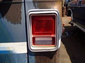 166-00625 Chevrolet Truck Tail Light Fits 71-84 10 Van 856375