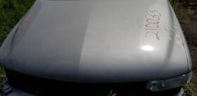 176.gm8j05 Chevrolet Truck Suburbn15 2005 High Mounted Stop Light 112298