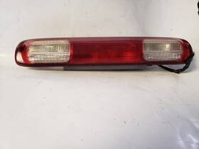 176.gm8o06 Chevrolet Truck Silverado 1500-3500 2006 High Mounted Stop Light 577363