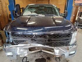 Chevrolet Truck 176.gm8y12 Silvrdo25 2012 High Mounted Stop Light 122063