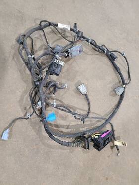 647.gm8l18 Chevrolet Truck Equinox 2018 Lamp Wiring Harness 604361
