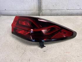87836075 Chevrolet Truck 2023 Blazer Passenger Side Tail Light Quarter Mounted Oem Id