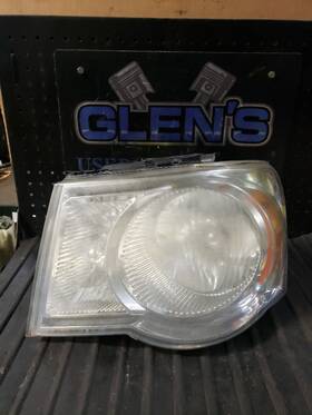 114-00998l Chrysler Driver Left Headlight Fits 07-09 Aspen 1181585