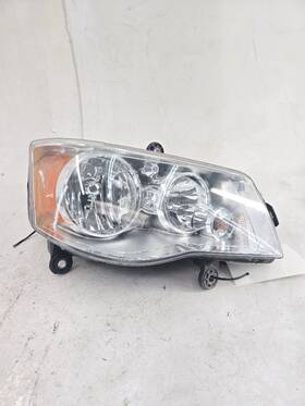 Chrysler 114-01110r 2011-2016 Town And Country Touring Only Passenger Right Headlight Oem