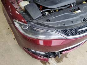 114-02774br Chrysler Passenger Headlight Sedan Xenon Hid Thru 07/31/16 Fits 15-16 200 389694