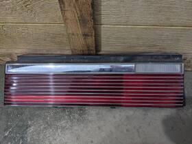 Chrysler 166-01091l Driver Left Tail Light Coupe Fits 82-83 Le Baron
