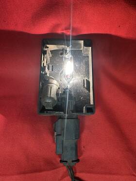 126aa Chrysler 68 Jeep Cherokeee Wrangler Grand Cherokee Under Hood Lamp/light