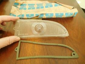 2275212 Chrysler Plymouth Mopar 1964 1965 Valiant Parking Light Lense Nos Right Lens