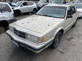 114-00171l Dodge Driver Left Headlight Fits 88-93 Dynasty 1225281