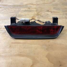 55076679 Dodge 98-03 Durango 3rd Brake Light High Mount Stop Lamp Lens Third Housing