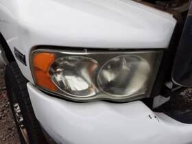 114-00713r Dodge Truck Passenger Right Headlight Fits 02-05 1500 Pickup