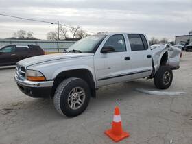 176.ch8301 Dodge Truck Dakota 2001 High Mounted Stop Light 4641310