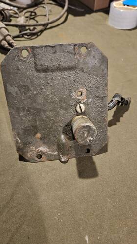 8396186 Douglas Mfg. Co M151 Dimmer Switch With Mounting Plate - Working Take-out #2