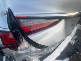 166-10791l Factory Driver Left Tail Light Decklid Mounted Fits 19-23 Lexus Es350 2107683