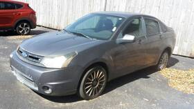 114-01136br Ford Passenger Headlight Halogen Sedan Black Chrome Trim Fits 09-11 Focus 786903