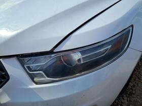 114-01454l Ford Driver Headlight Police Halogen With Flashing Lamps Fits 13-19 Taurus 4792358