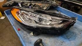 114-03003br Ford Passenger Headlight Halogen Without Led Accent Fits 17-20 Fusion