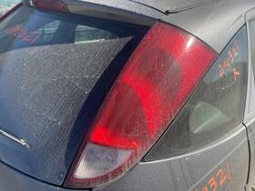 166-01850r Ford Passenger Right Tail Light Coupe 3 Door Fits 00-07 Focus 630674
