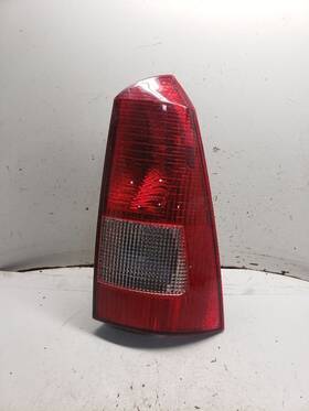 166-01856r Ford Passenger Right Tail Light Station Wgn Fits 00-07 Focus 1337087