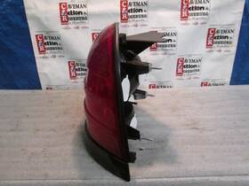 166-01877br Ford Passenger Tail Light Quarter Panel 4 Bulbs Fits 01-03 Crown Victoria 13887196