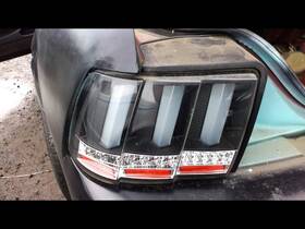 166.fd1g00 Ford Mustang 2000 Tail Light 26756815