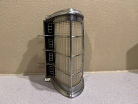 D3az-13208-a Ford 1973 Ltd / County Squire Left Parking Lamp Lens And Bezel Housing Assembly