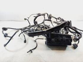 Dr3t-14290-aj Ford 2013 2014 Mustang Base 3.7l Front Engine Bay Fuse Box Wiring Harness Oem