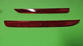 Ford Fb5z-15a449-a 16-19 Explorer Rear Bumper Reflectors Pair Lh And Rh Oem Red Lens Mint