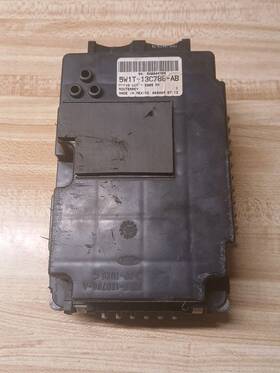 Ford Fn145 Light Control Module Lcm 2005 Lincoln Town Car 4 Door Sedan