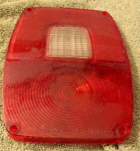 Tmc-2211a-sae-stiar-73 Ford Glo-brite Brake/tail Light Lens Tmc 2211a-sae-stiar-73 Truck