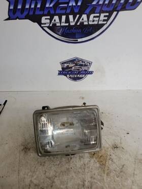 114-00546l Ford Truck Driver Headlight Sealed Beam Thru 9/92 Fits 92-93 E150 Van 1782978 114-00546l Ford Truck Driver Headlight Sealed Beam Thru 9/92 Fits 92-93 E150 Van 1782978