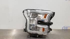 114-02869ar Ford Truck 15 F150 Headlight Headlamp Right Passenger Led Bright Background