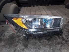 114-03035r Ford Truck Passenger Headlight Halogen Chrome Bezel Fits 17-19 Escape 771806