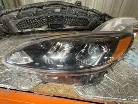 114-11241l Ford Truck Driver Left Headlight Halogen Without Projector Fits 20-22 Escape 4482213