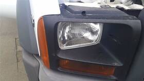 114.fd8o05 Ford Truck F450sd 2005 Headlight 26322112