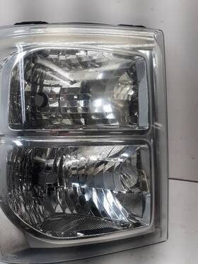 114.fd8o13 Ford Truck 11-16 F450sd Right/passenger Headlight 114.fd8o13 Ford Truck 11-16 F450sd Right/passenger Headlight