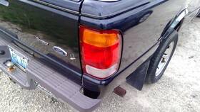 Ford Truck 166-01882r Passenger Right Tail Light Red And White Fits 98-99 Ranger 299843