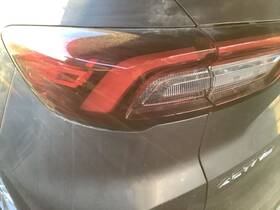 166-12166l Ford Truck Escape 2023 Tail Light 726409