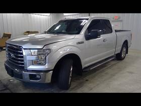 176.fd8115 Ford Truck F150 2015 High Mounted Stop Light 992554