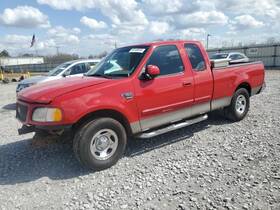 176.fd8501 Ford Truck F150 2001 High Mounted Stop Light 2500373