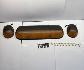 General Motors 10222 2000 - 2004 Chevrolet Silverado 2500 3500 Roof Cab Clearance Lights