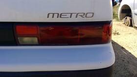 166-58588r General Motors - Foreign Passenger Right Tail Light 4 Door Hatchback Fits 92-94 Firefly 531590