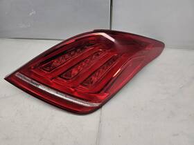 92402-d2010 Genesis 166-10927r 2017-2019 G90 Led Right / Passenger Tail Light