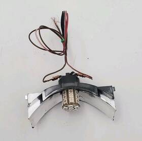 92863146000 Genuine Porsche Red Bulb And Socket Housing 928 924s 944 Third Brake Light