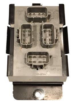 15084541 Gm Oem 99-12 Chevy Silverado Yukon Gmc Sierra Truck Tail Light Junction Block And Bracket 15084541 Gm Oem 99-12 Chevy Silverado Yukon Gmc Sierra Truck Tail Light Junction Block And Bracket
