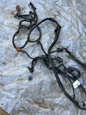 At20262 Gmc 2004 - 2006 2500 3500 6.6 Diesel Head Light Wiring Harness 6312 Oem