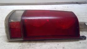166-01807r Gmc Truck Passenger Right Tail Light Fits 00-02 Express 1500 Van 507793 166-01807r Gmc Truck Passenger Right Tail Light Fits 00-02 Express 1500 Van 507793