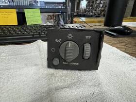 636.gm9405 Gmc Truck Safarivan 2005 Automatic Headlamp Dimmer