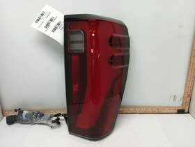 85095718 Gmc Truck Gm Passenger Right Tail Light From 2024 Sierra 3500 85095718 Gmc Truck Gm Passenger Right Tail Light From 2024 Sierra 3500