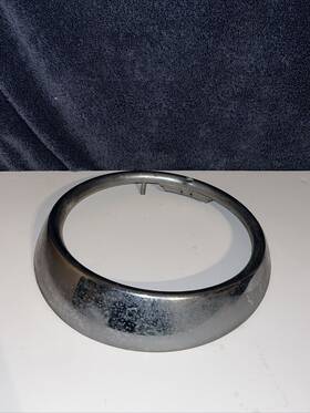 9ab111635-01 Hella Original Headlight Bezel Cover Volkswagen T3 9ab111635-01 Hella Original Headlight Bezel Cover Volkswagen T3